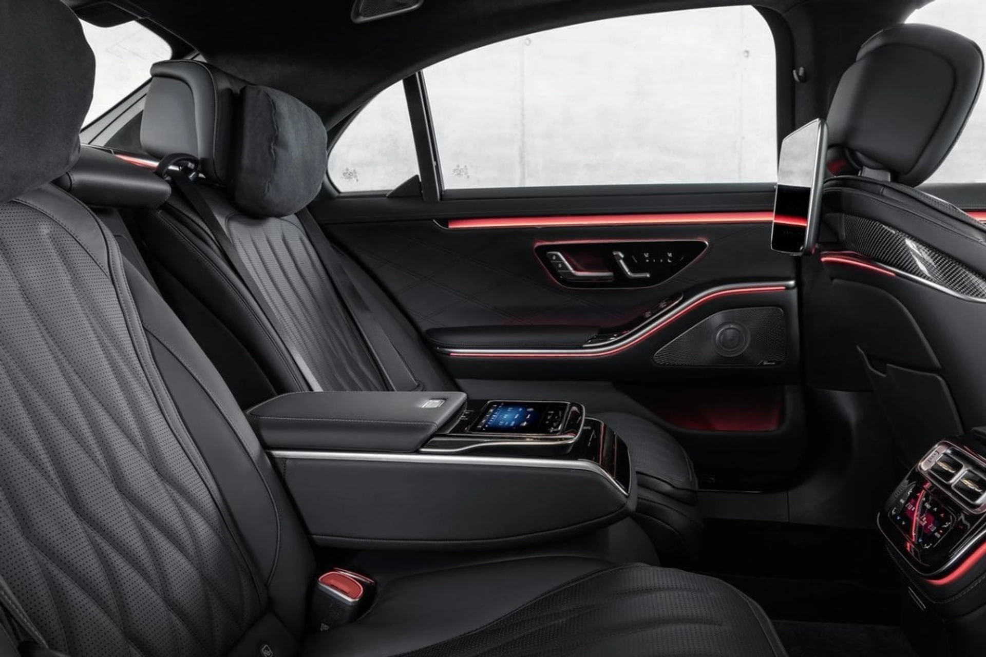 Mercedes-AMG S 63 10