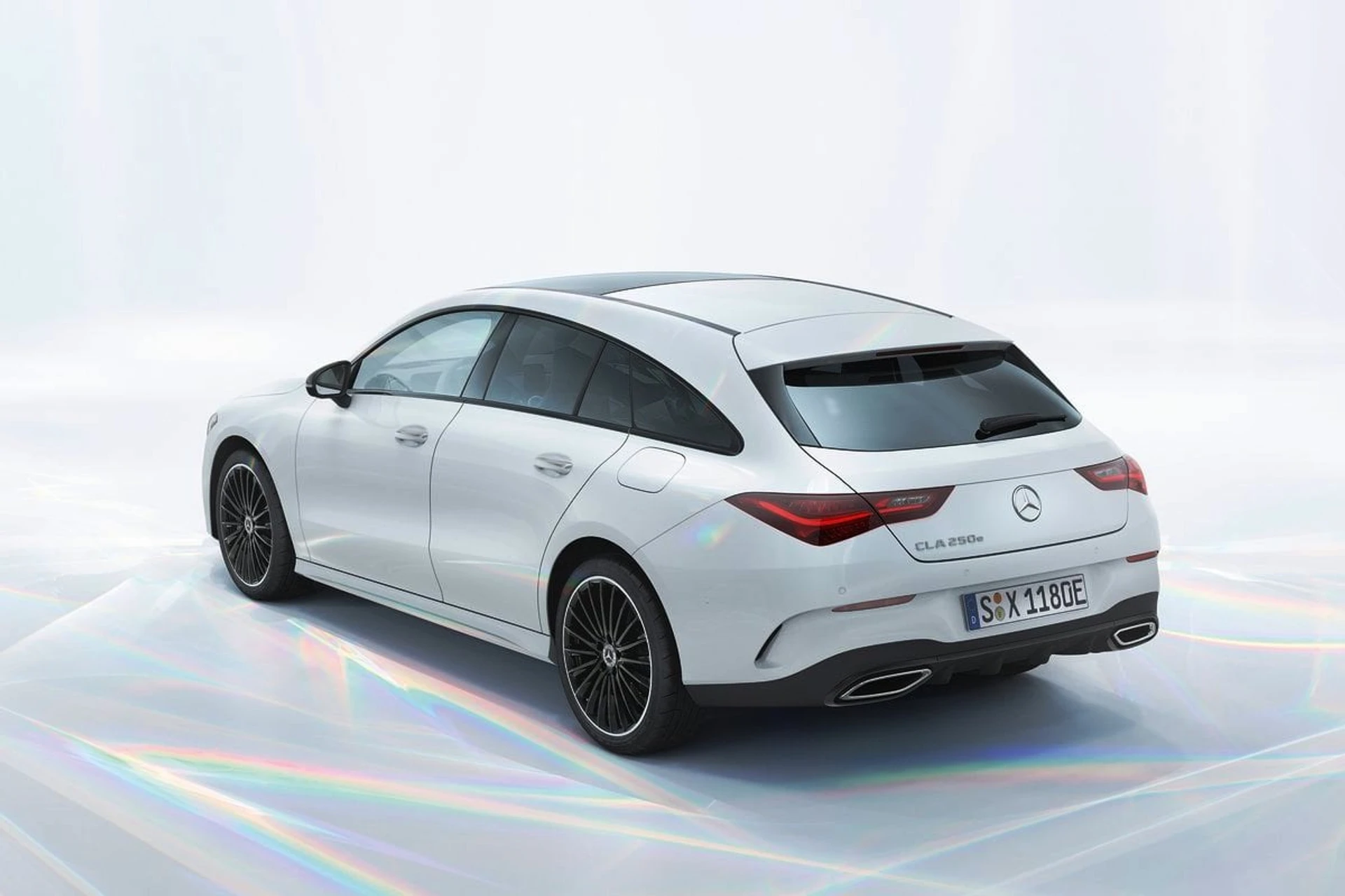 Mercedes-Benz CLA 5