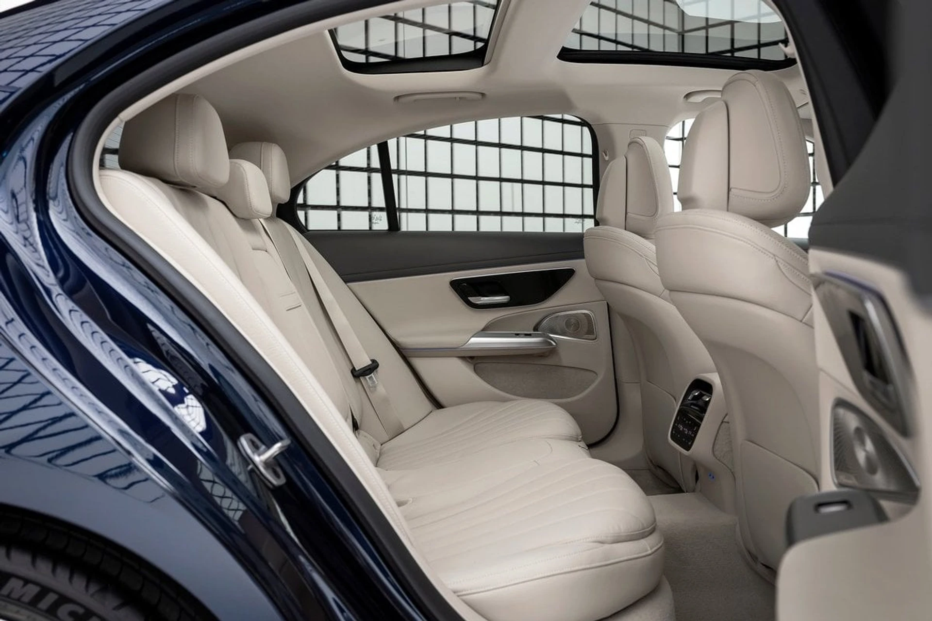 Mercedes E-Class W214 2024