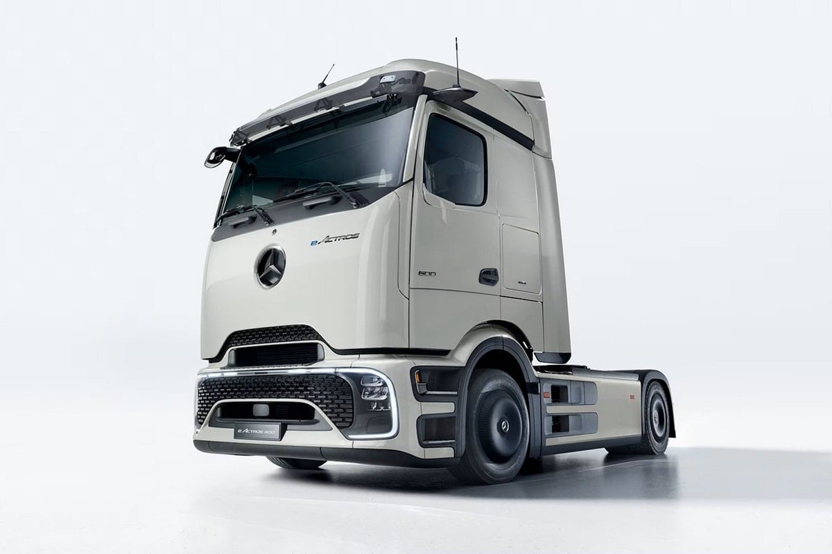 Mercedes-Benz_eActros_600_07