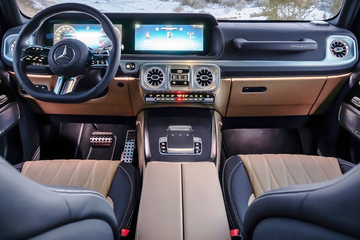 Mercedes G-Class inside