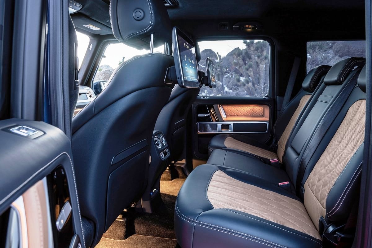 Mercedes G-Class inside 5