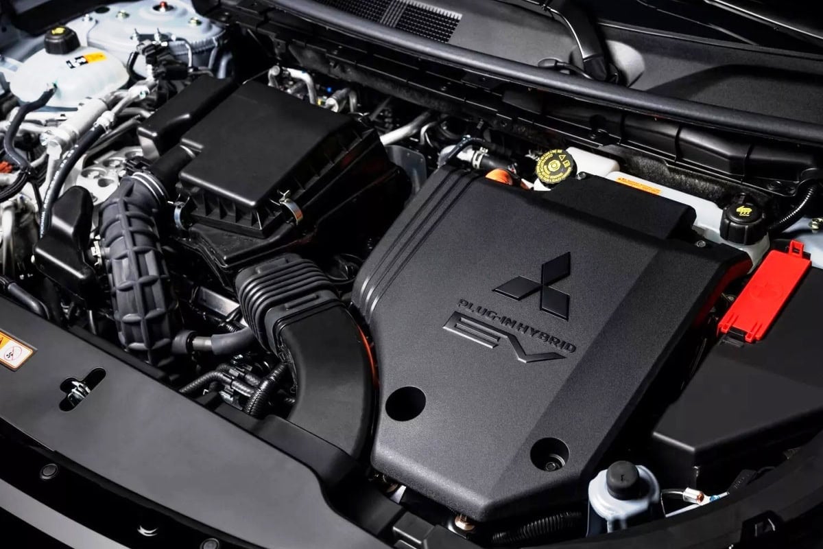 Mitsubishi Outlander engine