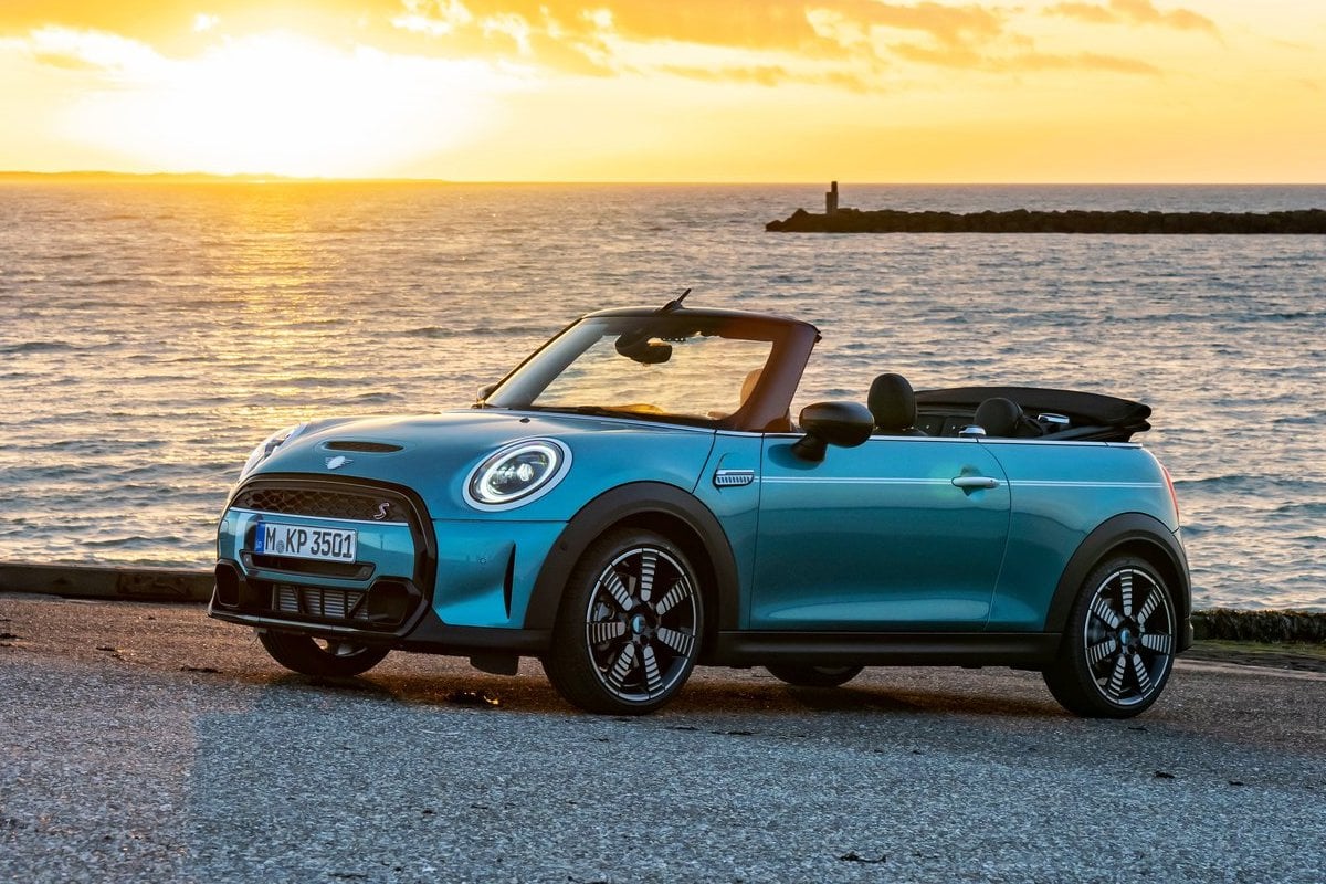 Mini Cooper S Convertible Seaside Edition 1