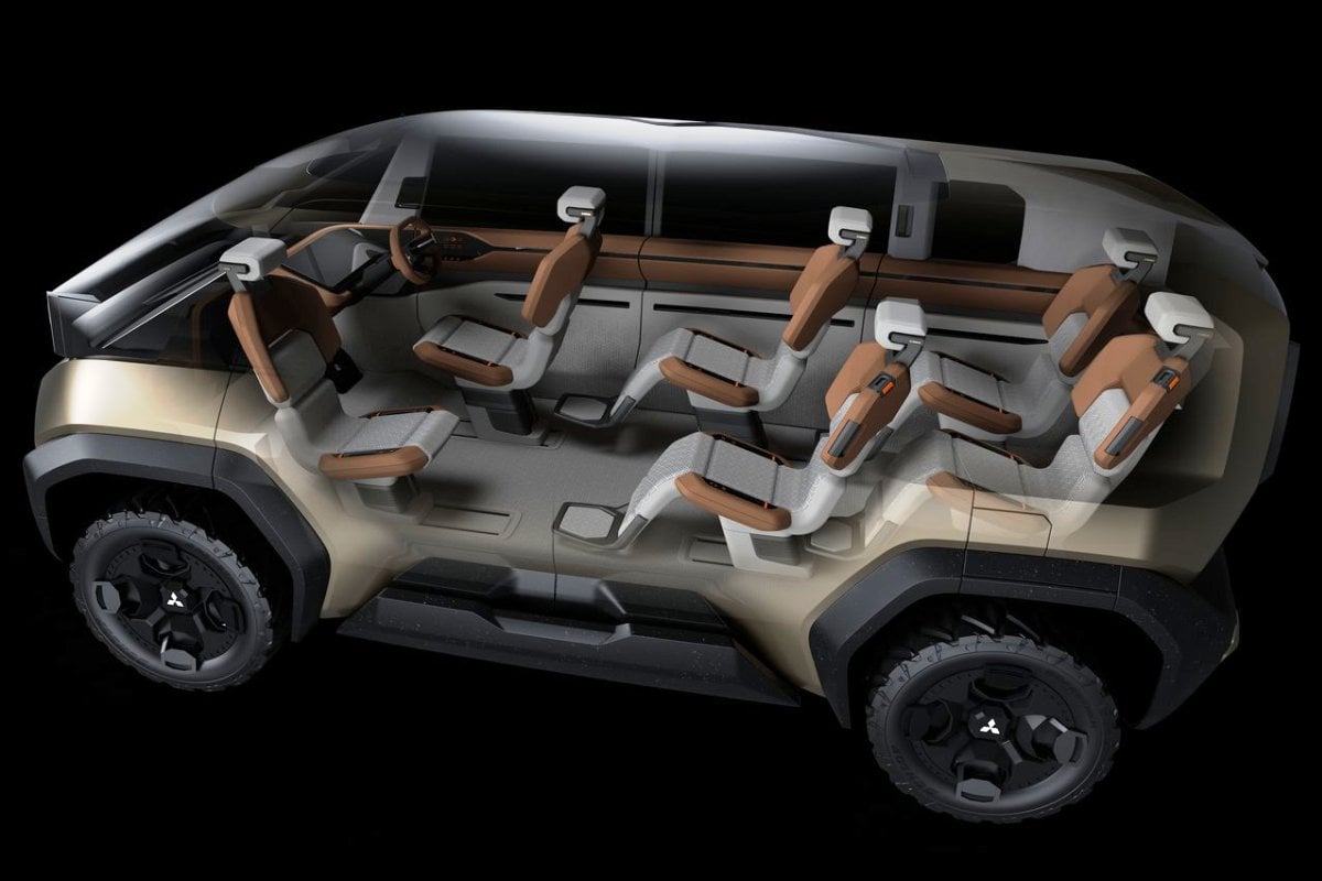 Mitsubishi DX Concept seats