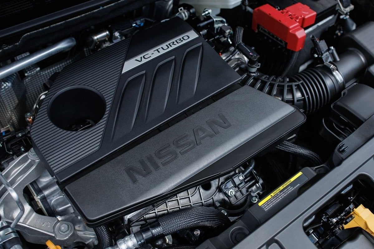 Nissan Rogue engine