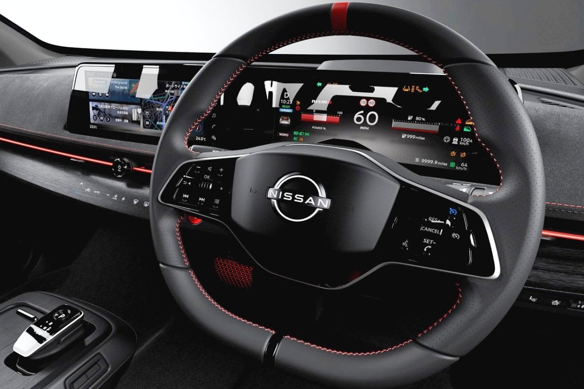 Nissan Ariya Nismo inside 2025