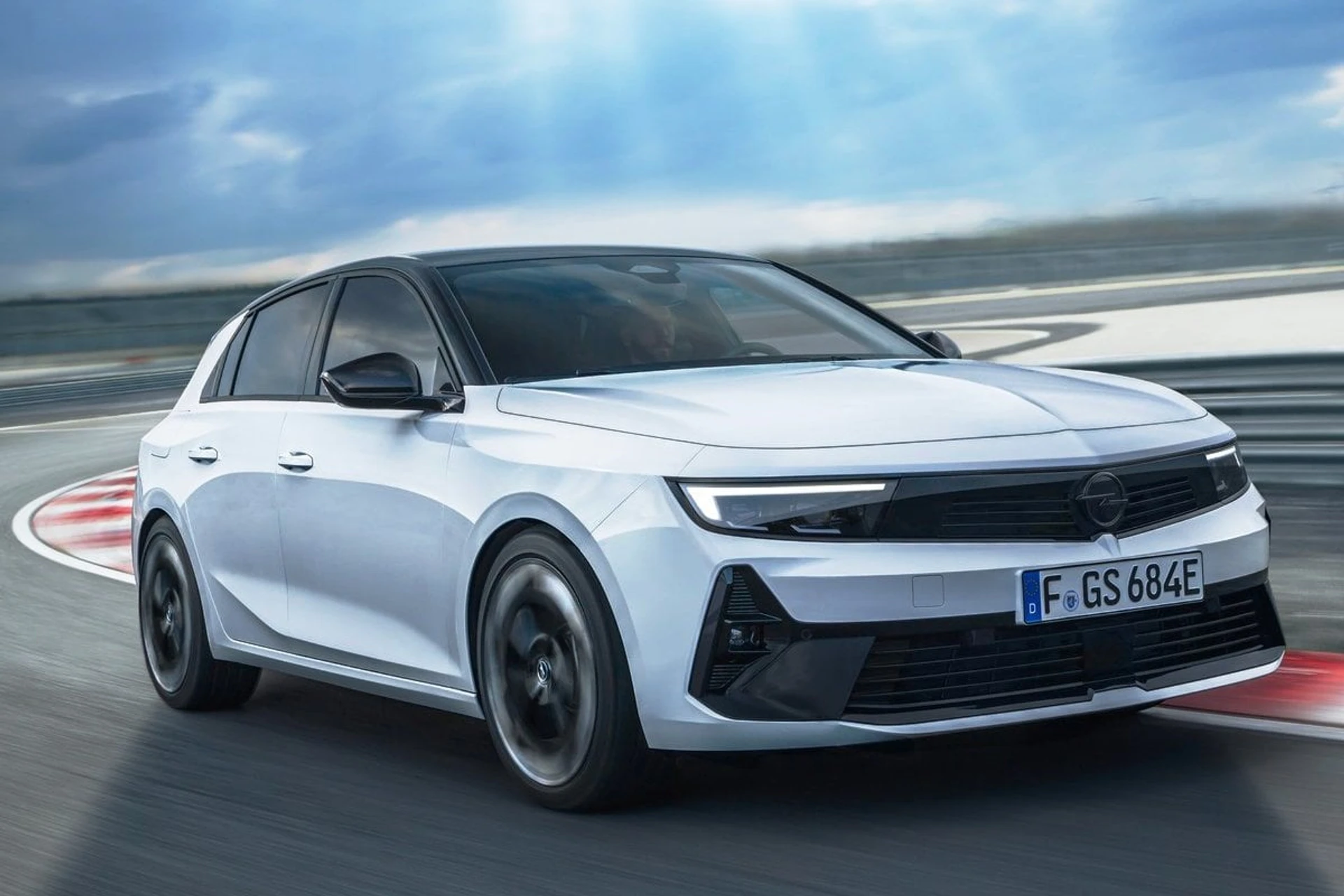 Opel Astra GSe