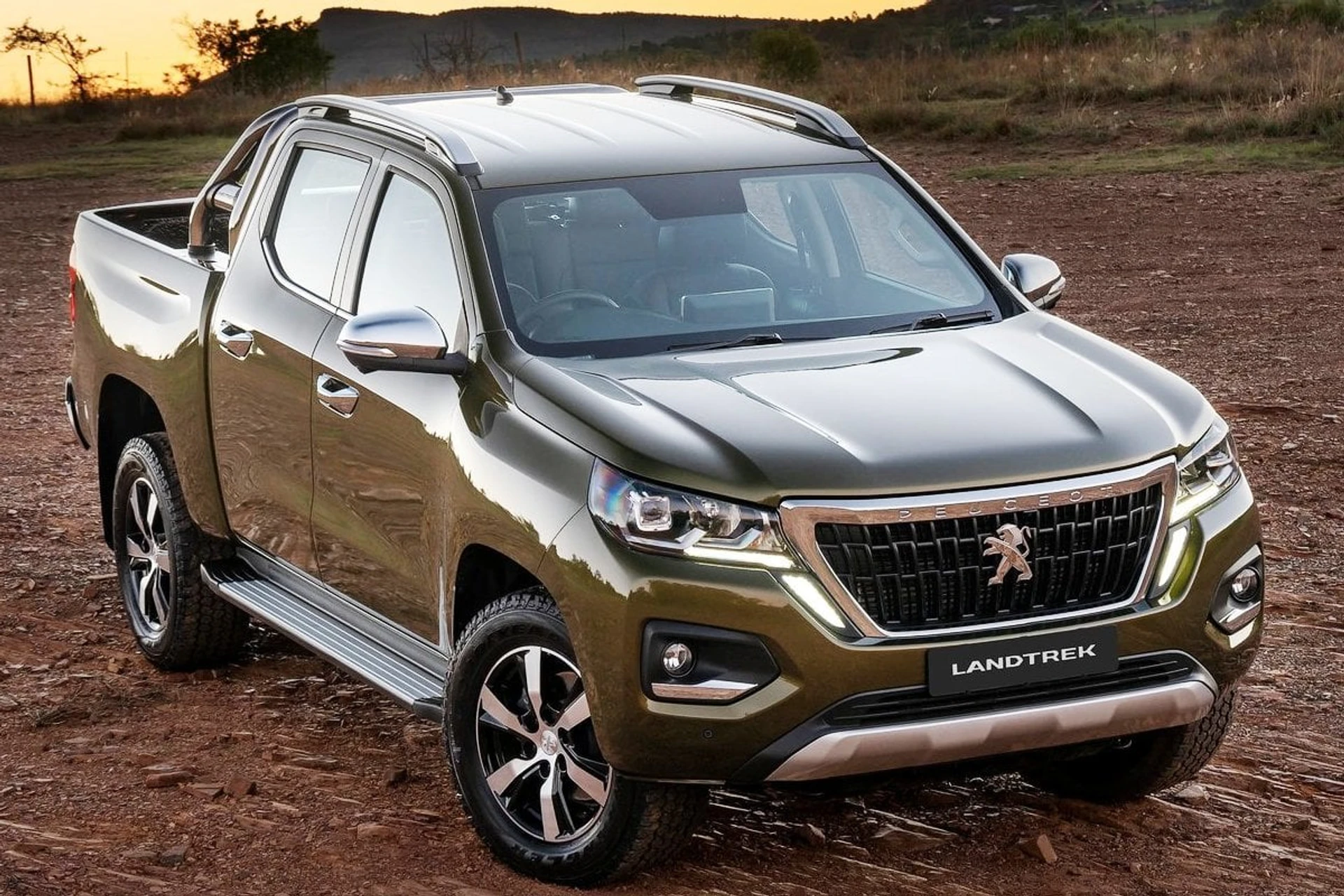 Peugeot Landtrek 2021