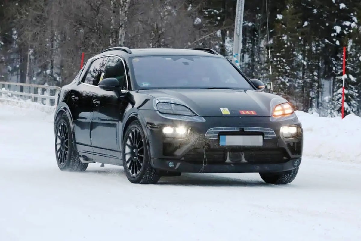 Porsche Macan EV 1