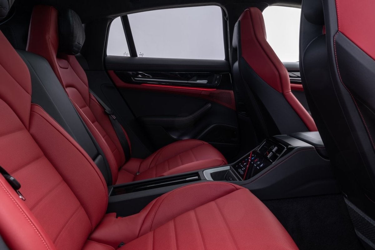 Porsche Panamera seats