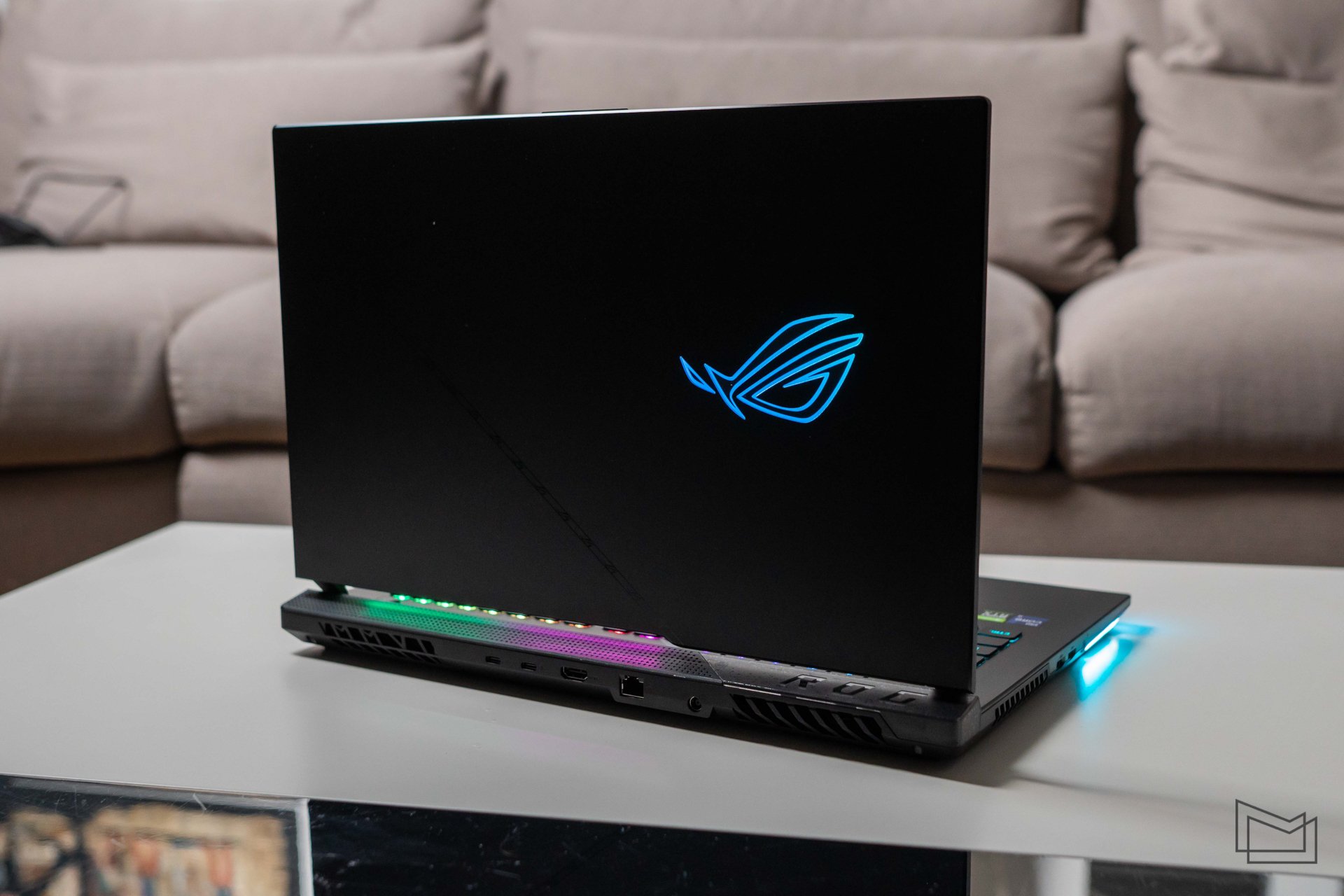 ROG Strix SCAR 17 SE (22 of 53)