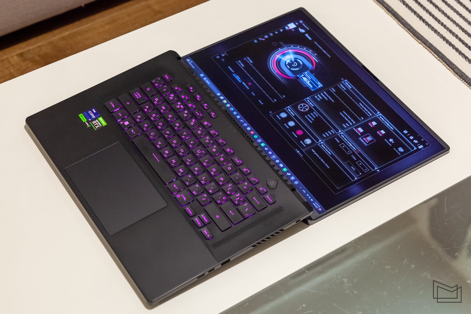 ROG Zephyrus M16 (30 of 44)