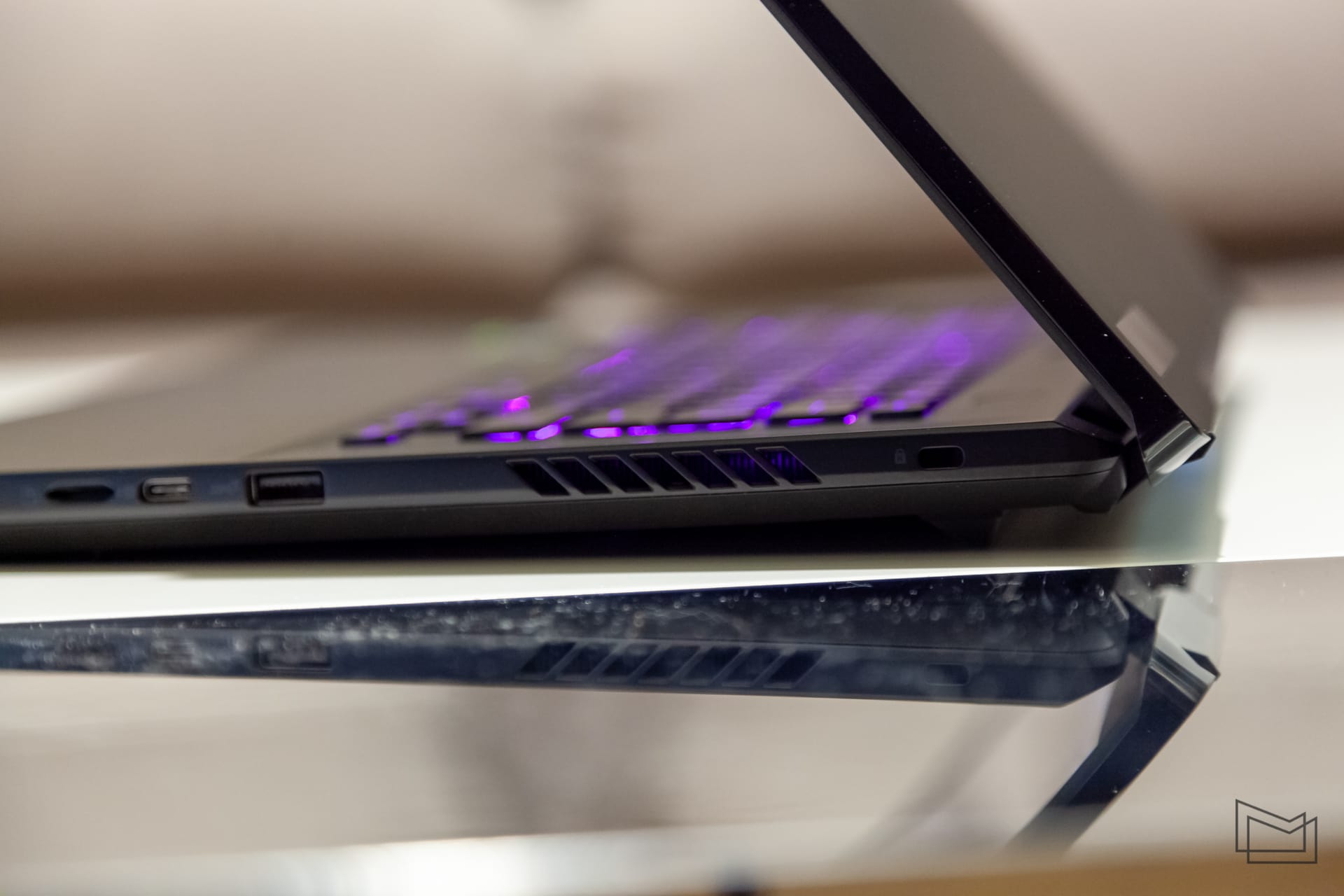 ROG Zephyrus M16 (41 of 44)