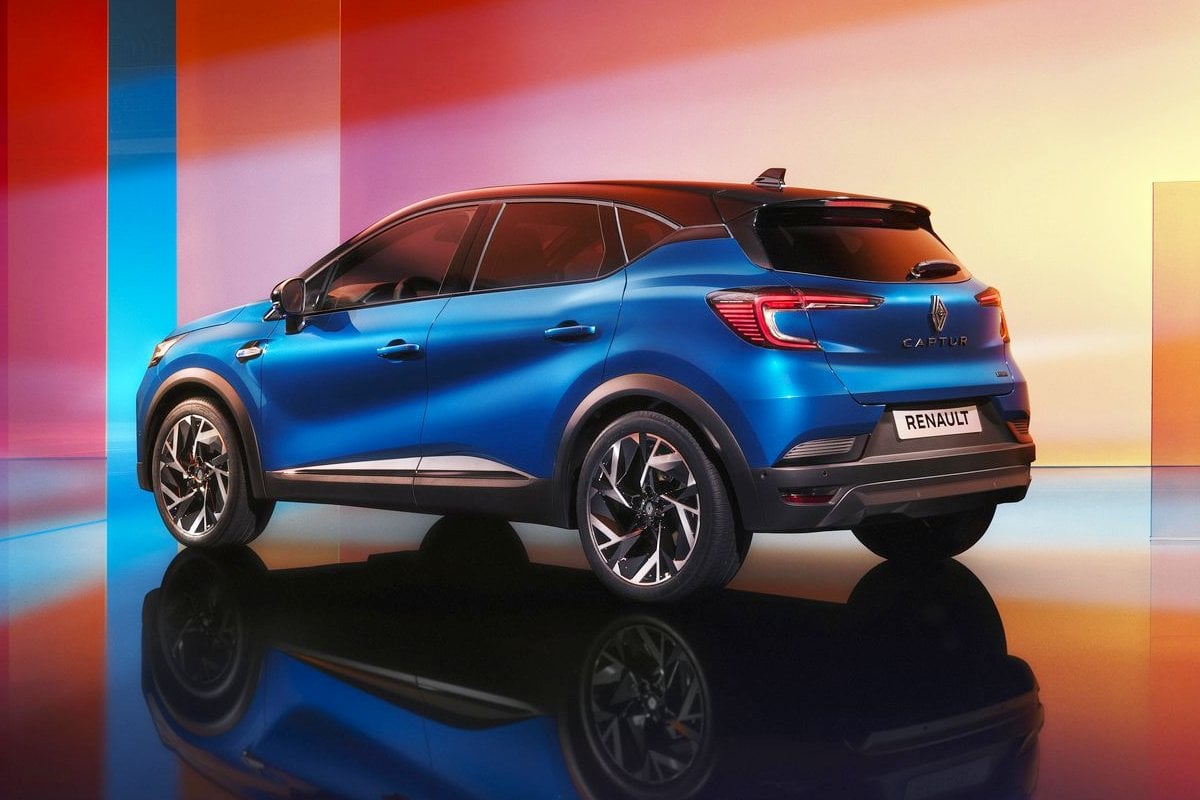 Renault Captur rear