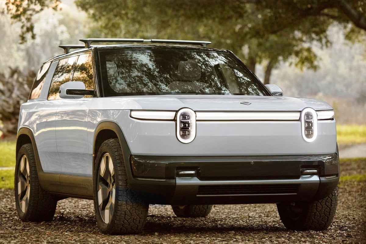 Rivian R2 1