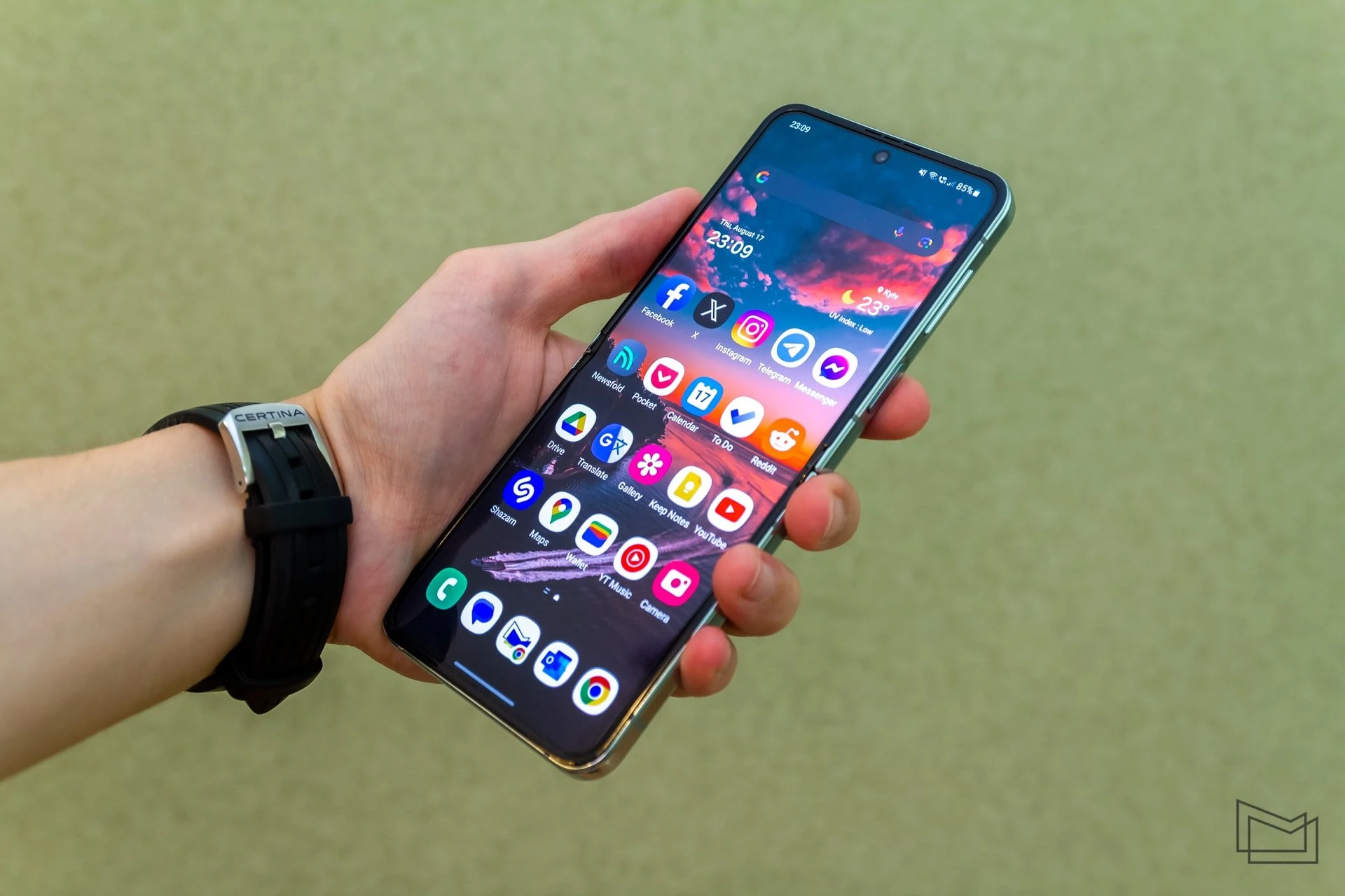 Samsung Galaxy Flip5 (10 of 53)