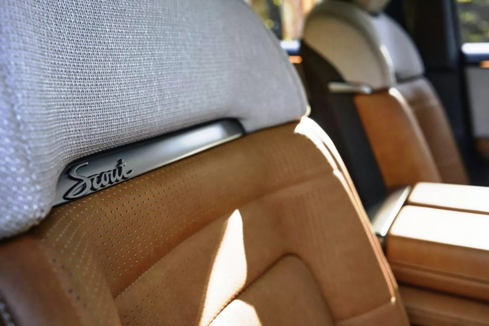 Scout Traveler inside seats