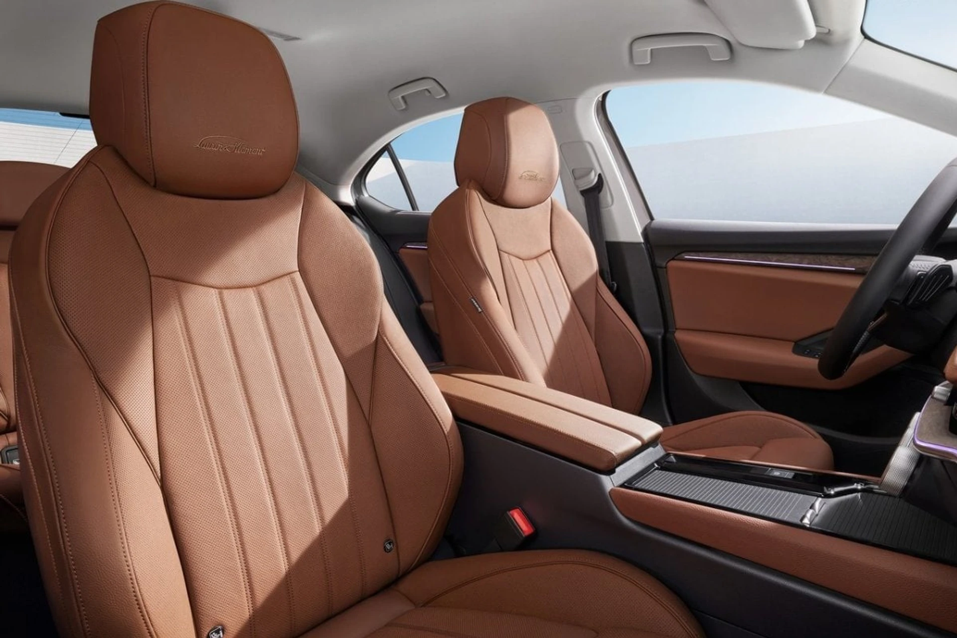 Skoda Superb inside 2