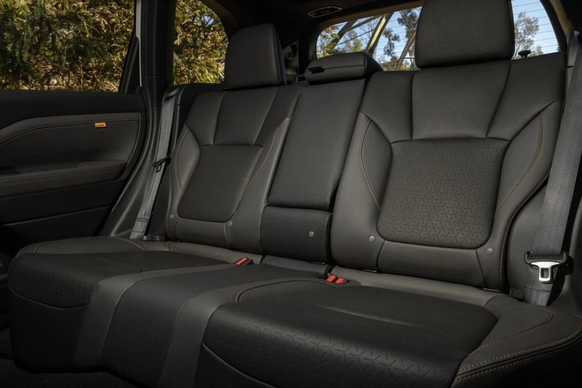 Subaru Forester Wilderness inside seats rear