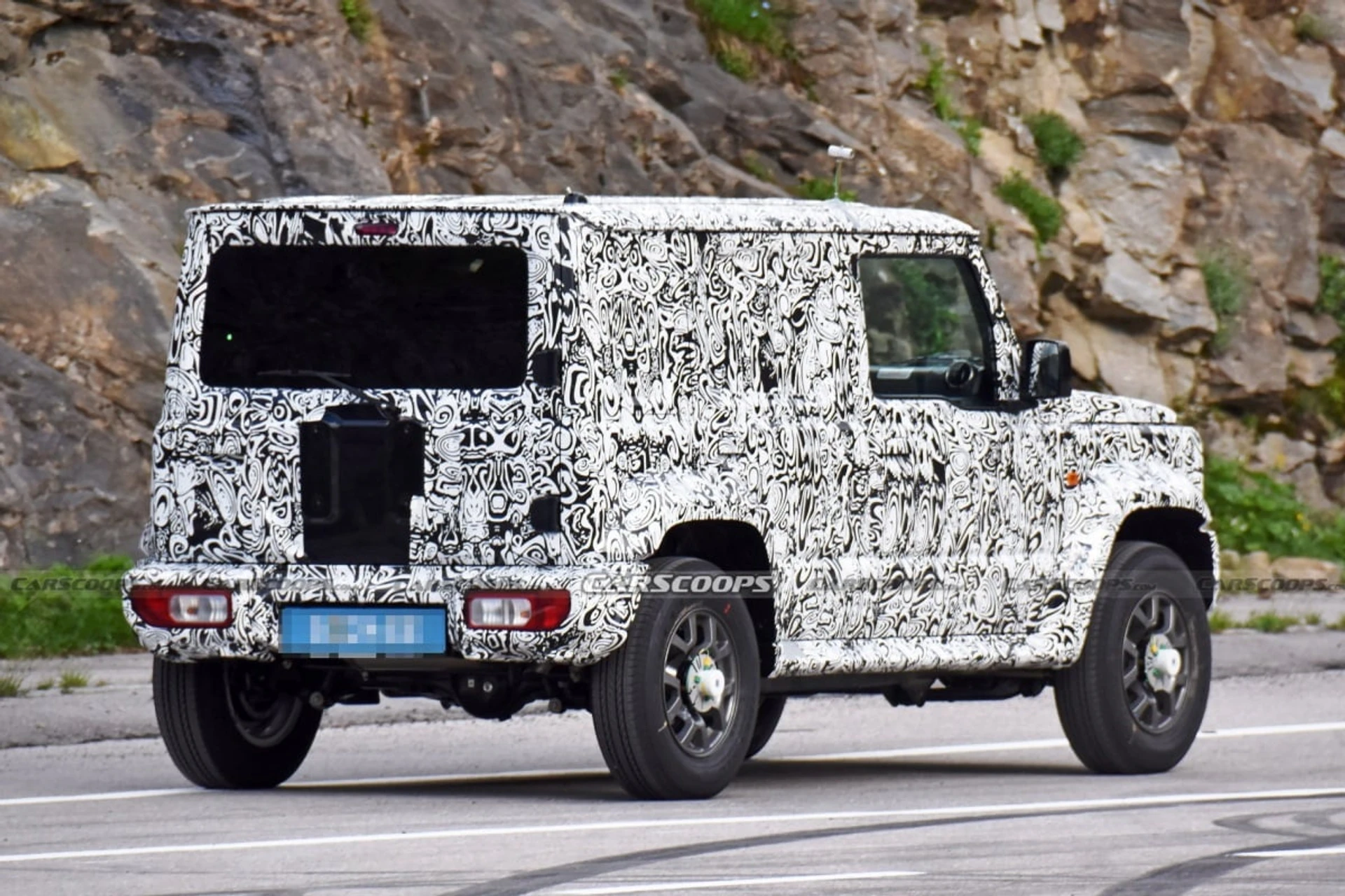 Suzuki Jimny 3