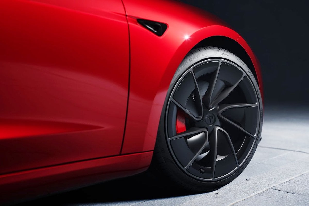 Tesla Model 3 Performance wheels