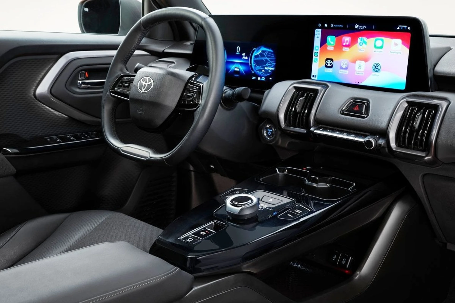 Toyota Urban Cruiser inside