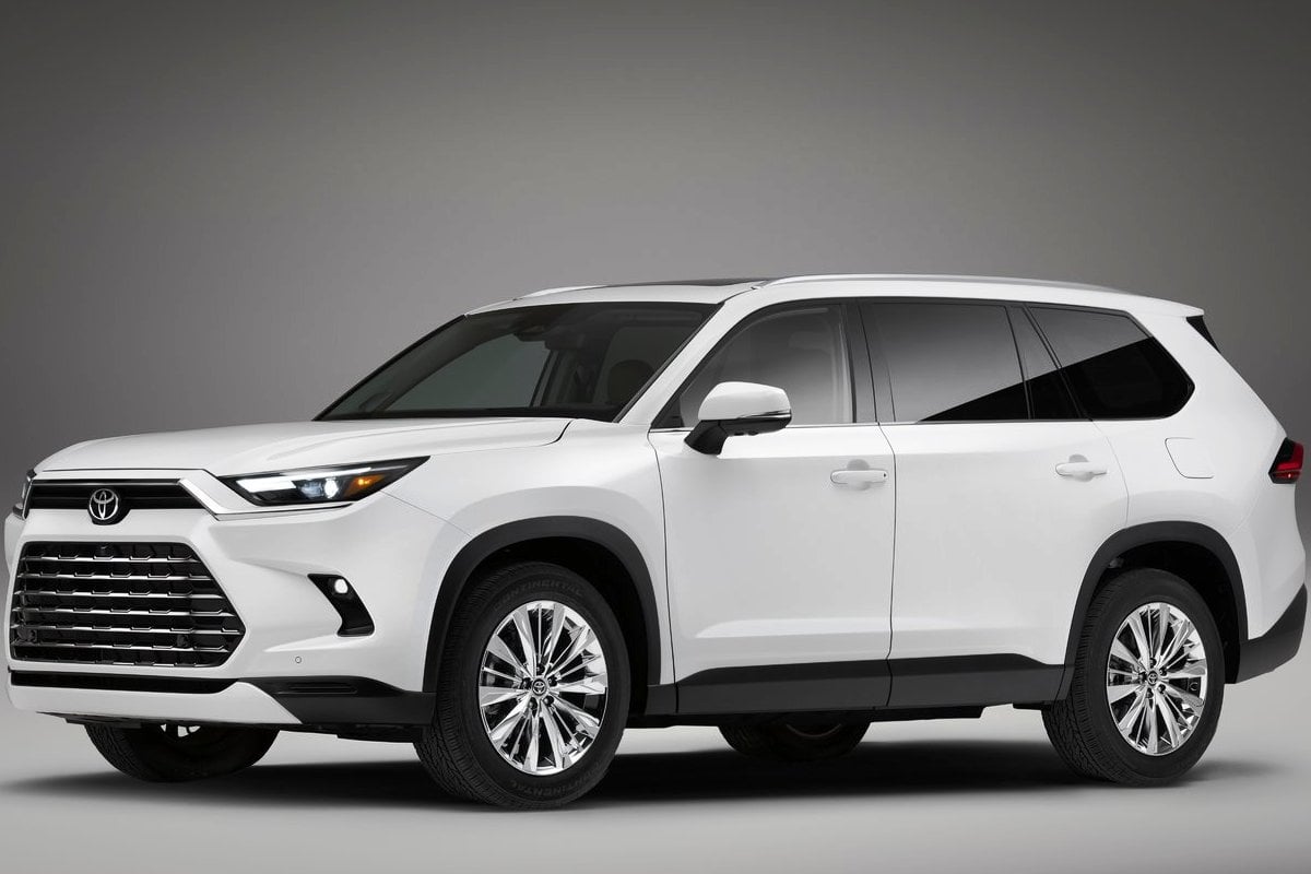 Toyota Grand Highlander 1