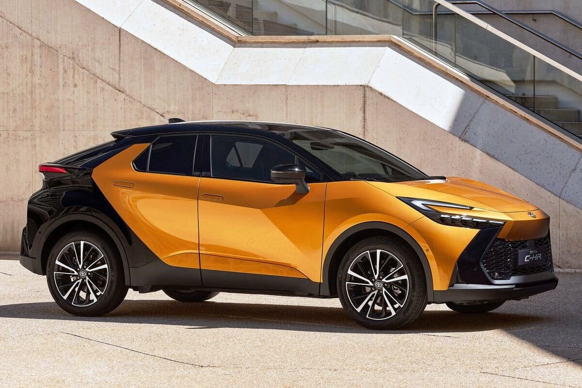 Toyota C-HR 2024