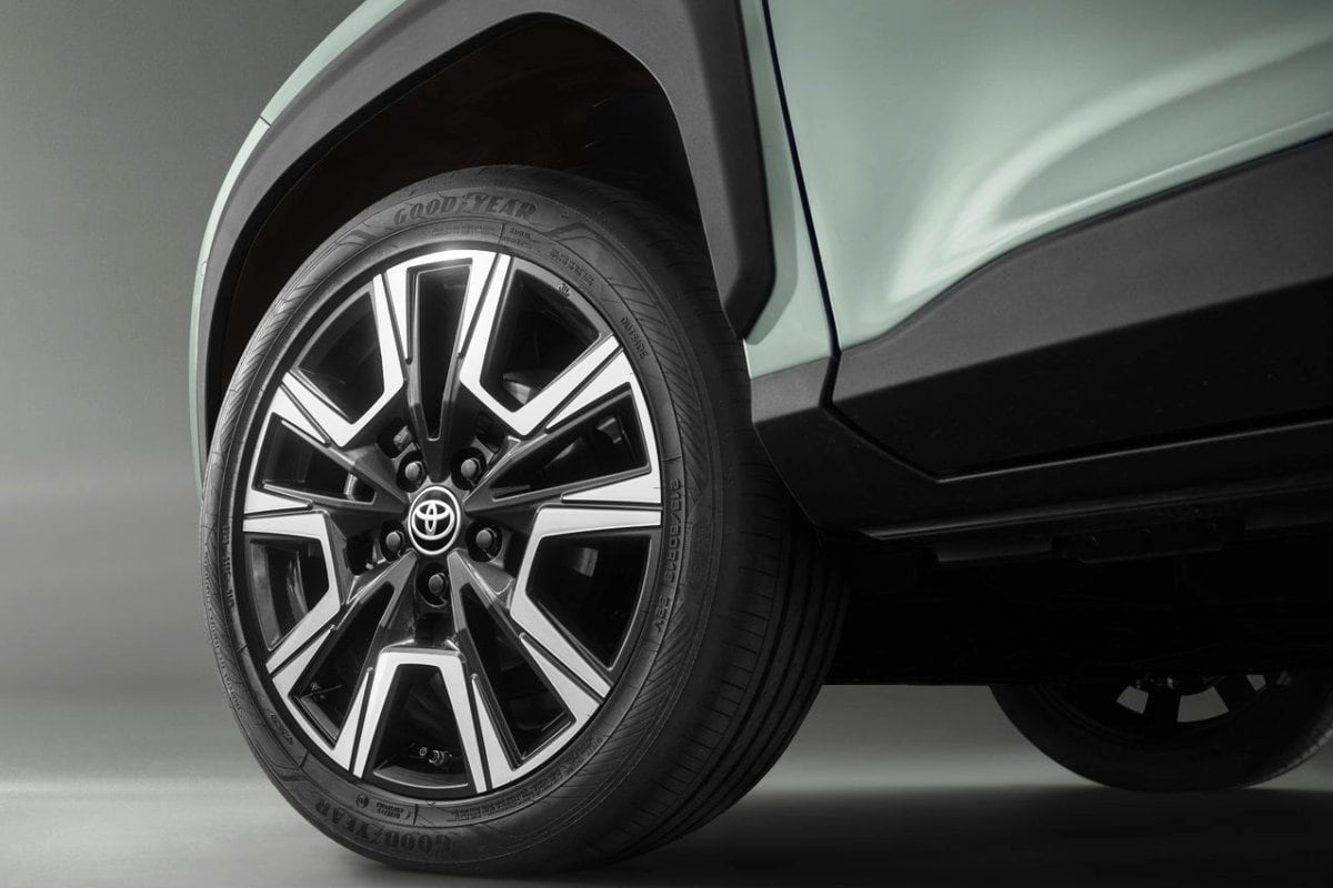 Toyota Yaris Cross 2024 wheels