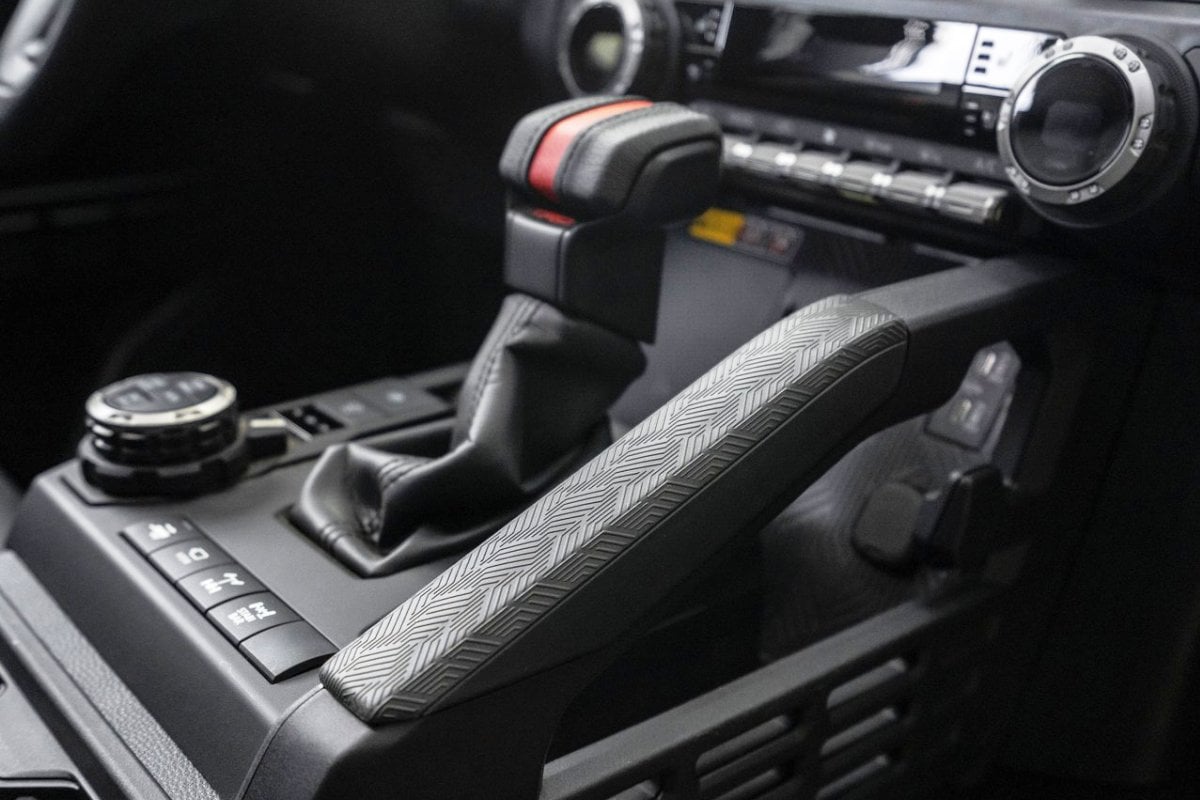 Toyota 4Runner gear stick