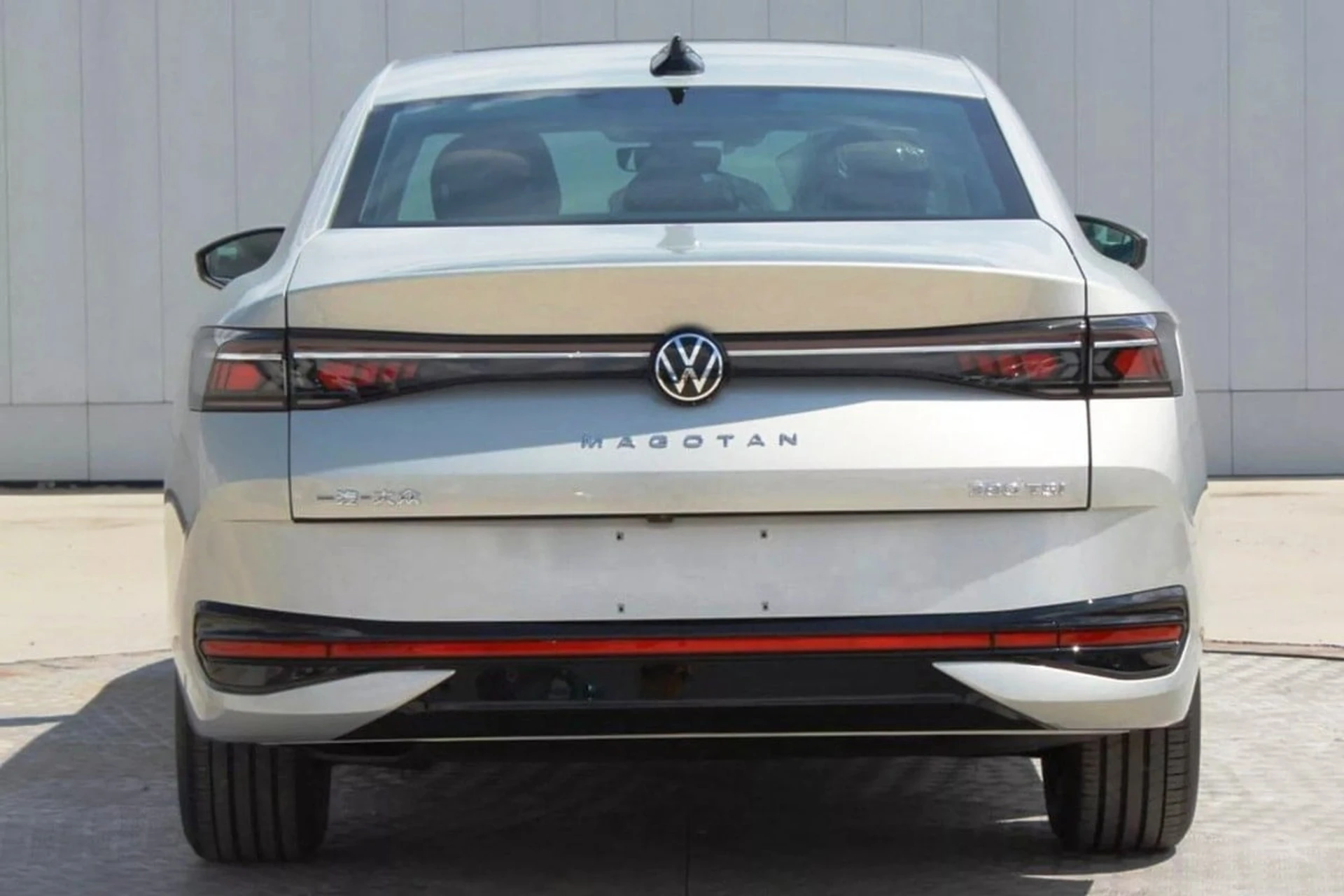 Volkswagen Magotan