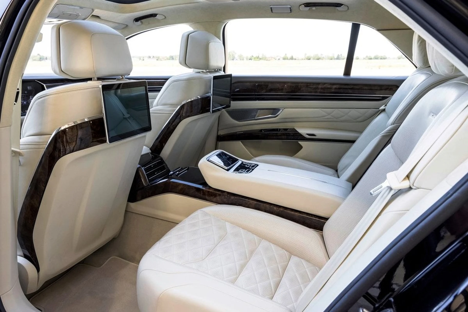 Volkswagen Phaeton D2 Concept 5
