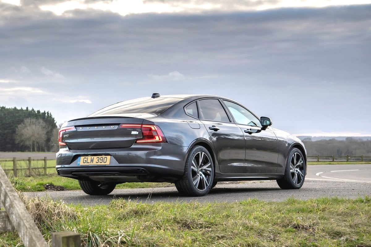 Volvo S 90