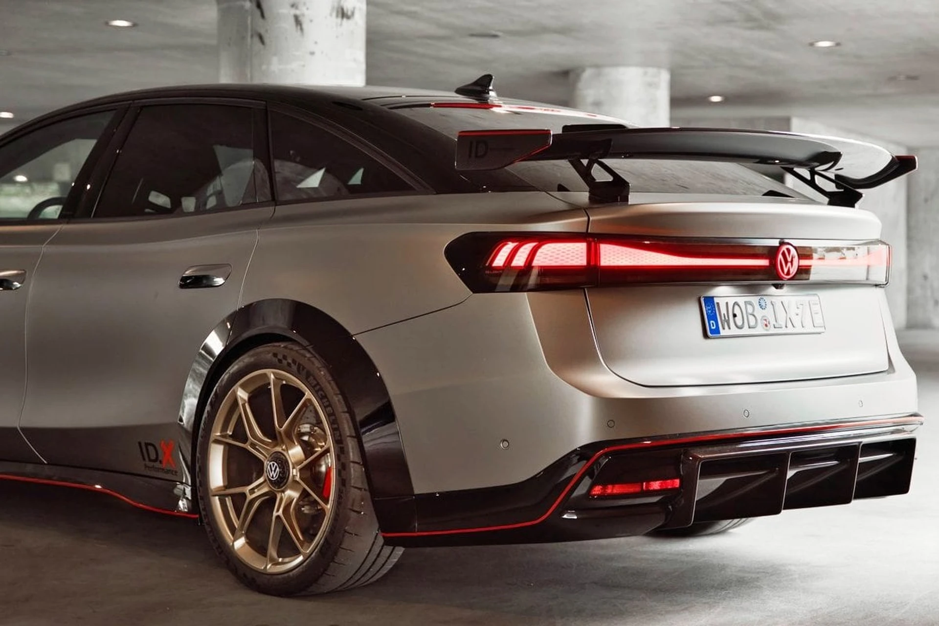 Volkswagen ID.X Performance Concept