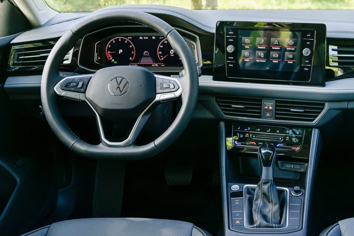 Volkswagen Jetta inside