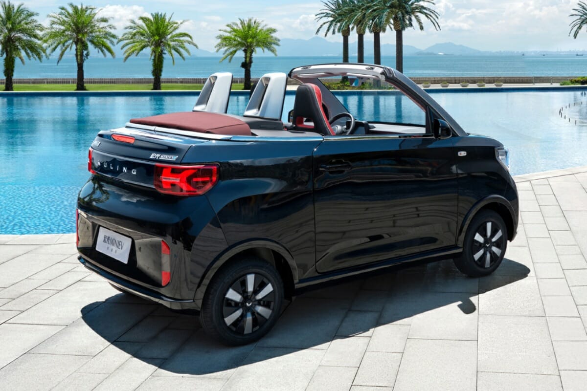 Wuling Mini EV Convertible 2