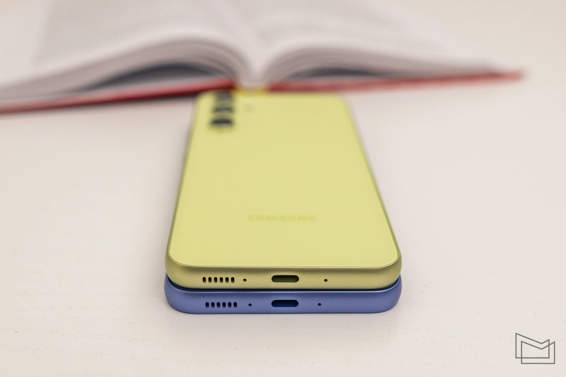 galaxy-a54-galaxy-a34-40