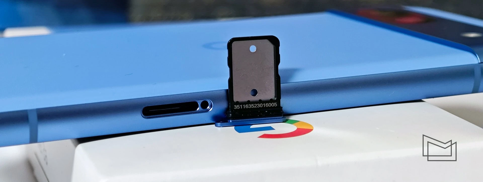 Огляд Google Pixel 8a: дизайн