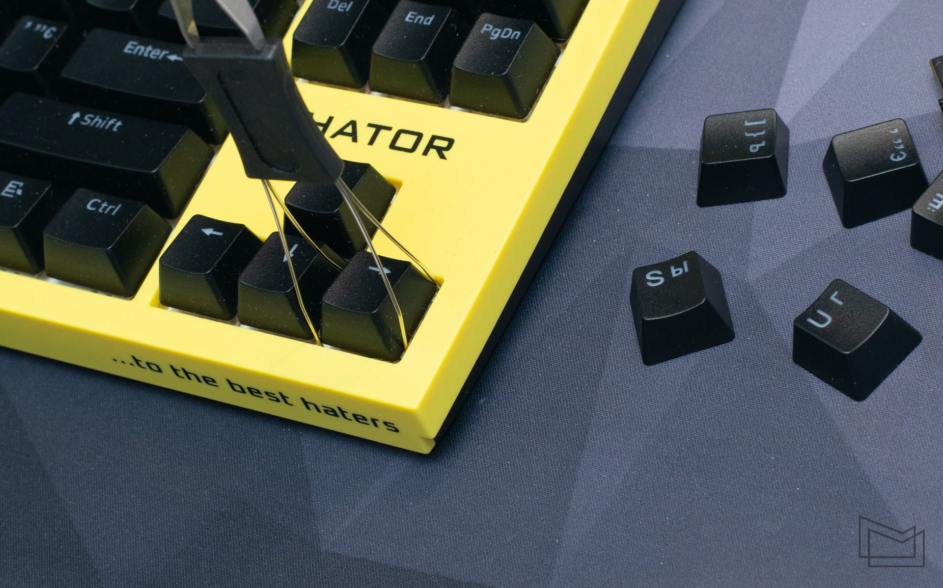 hator-skyfall-tkl-pro-wireless-yellow-8