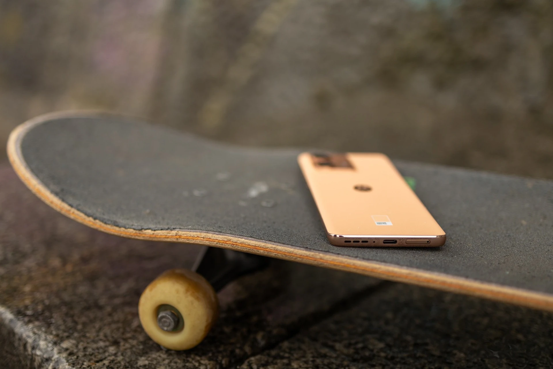motopeach-1