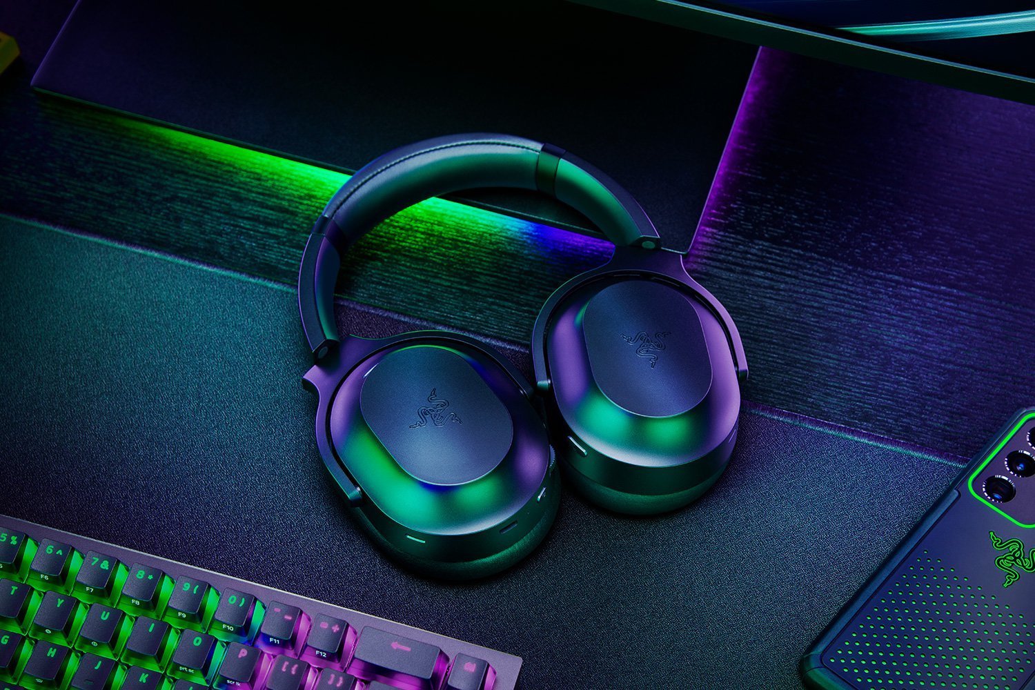 new-razer-barracuda-and-barracuda-pro-2