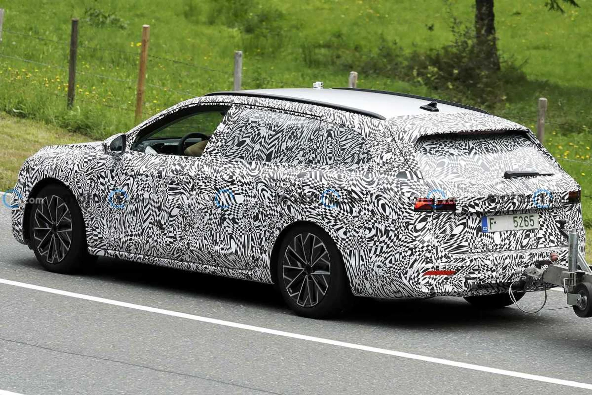 skoda superb 1