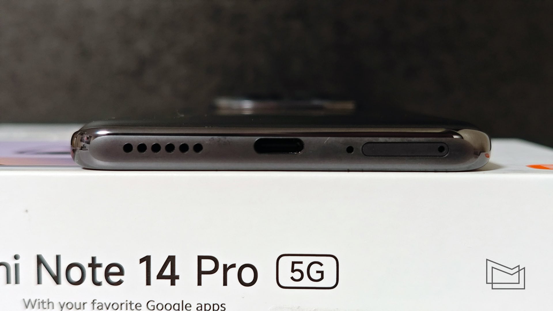 Огляд Xiaomi Redmi Note 14 Pro 5G: комплект дизайн